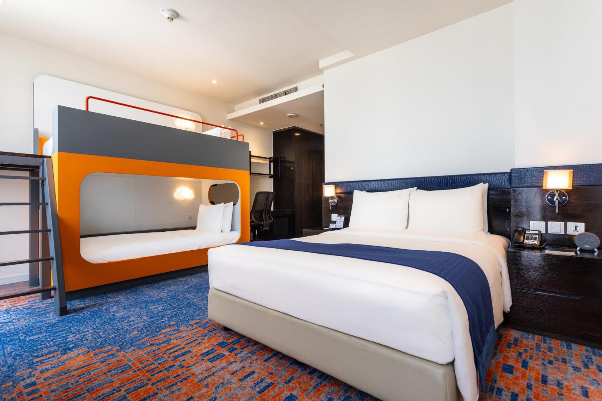 Holiday Inn Express Bangkok Siam By Ihg Kültér fotó