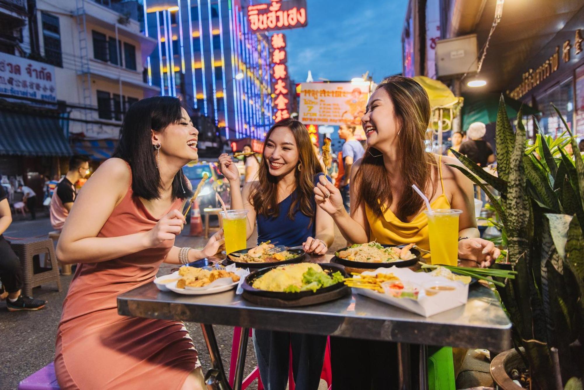 Holiday Inn Express Bangkok Siam By Ihg Kültér fotó